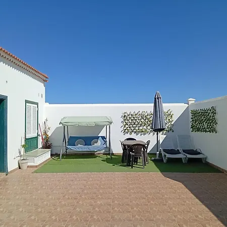 Live Playa Y Terraza Дом отдыха *
